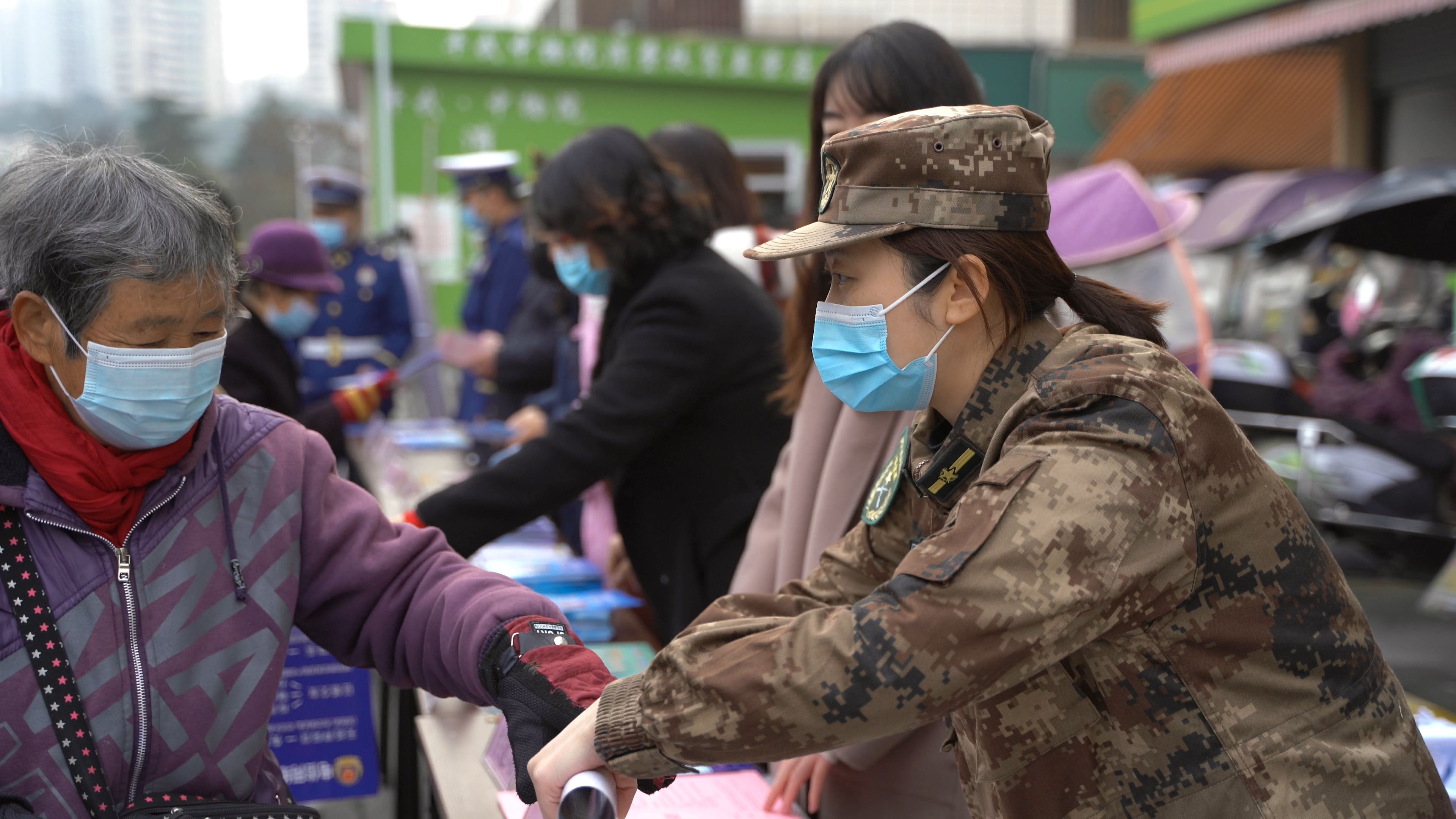 科学城开展“12•4”国家宪法日宣传活动(图10)