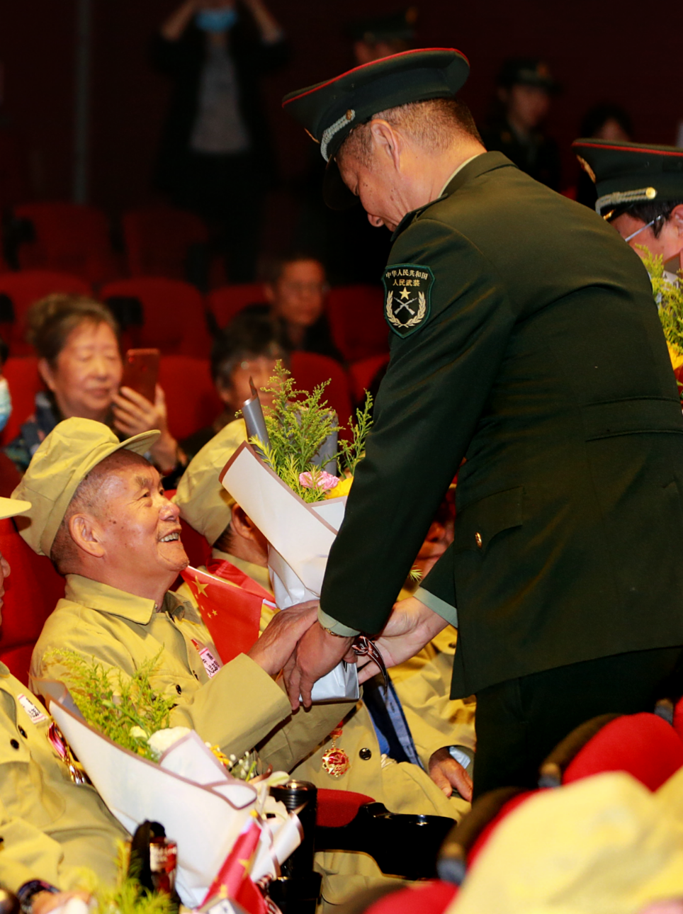 先烈永不忘,浩气定长存!致敬每一位英雄!(图10) 先烈永不忘,浩气定长存!致敬每一位英雄!(图10)