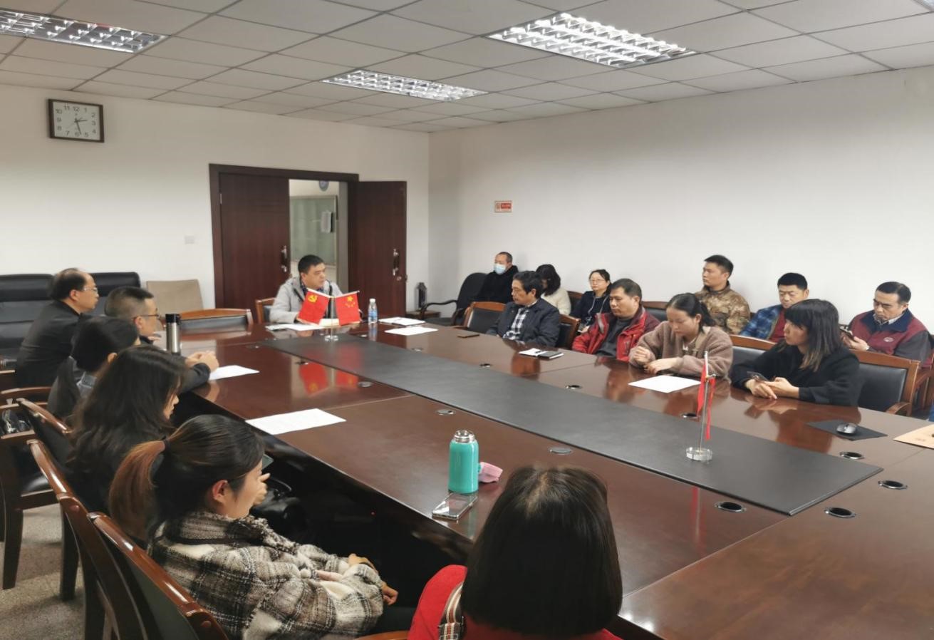 课间一杯奶  健康每一天——科学城春蕾学校中小学生课间饮用学生奶(图3)
