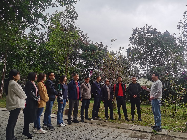 “政治生日”我们这样过(图3) “政治生日”我们这样过(图3)