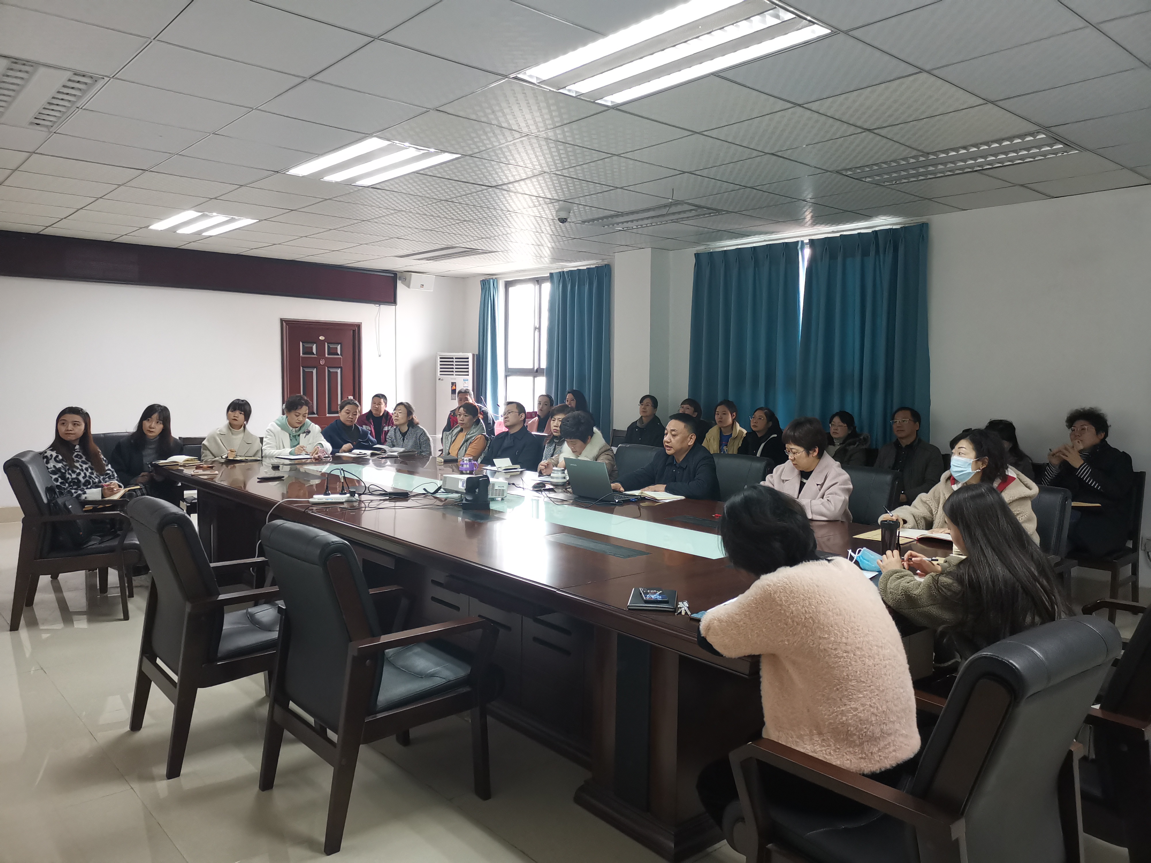 布局谋新 聚力求赢 ——卫生健康与社会保障中心召开职工大会(图1) 布局谋新 聚力求赢 ——卫生健康与社会保障中心召开职工大会(图1)