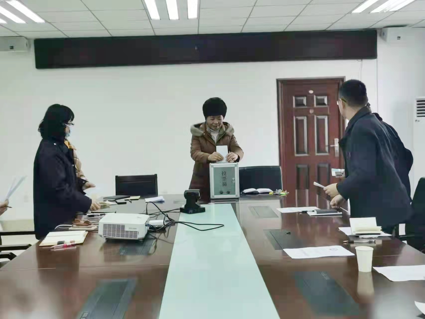 卫生健康与社会保障中心分工会成立 暨第一次会员代表大会顺利召开(图3) 卫生健康与社会保障中心分工会成立 暨第一次会员代表大会顺利召开(图3)