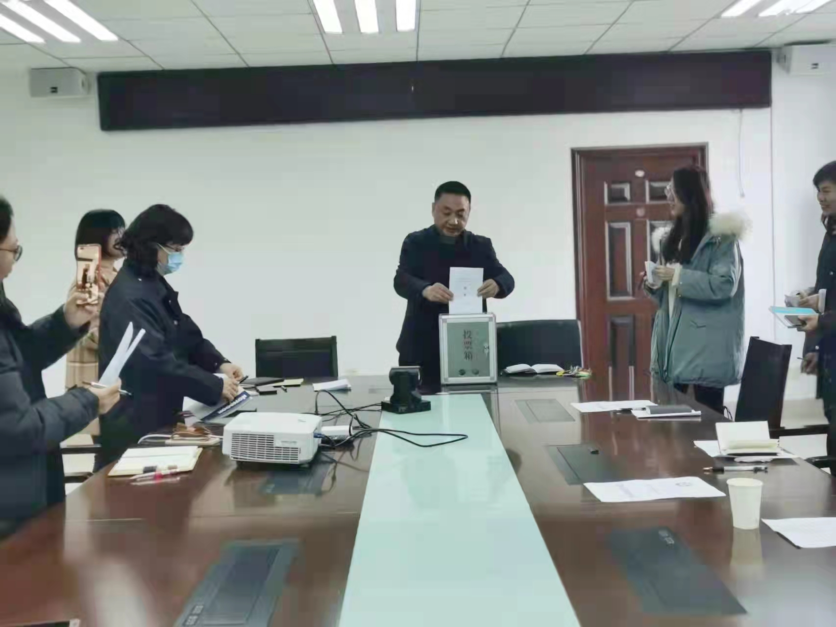 卫生健康与社会保障中心分工会成立 暨第一次会员代表大会顺利召开(图4) 卫生健康与社会保障中心分工会成立 暨第一次会员代表大会顺利召开(图4)