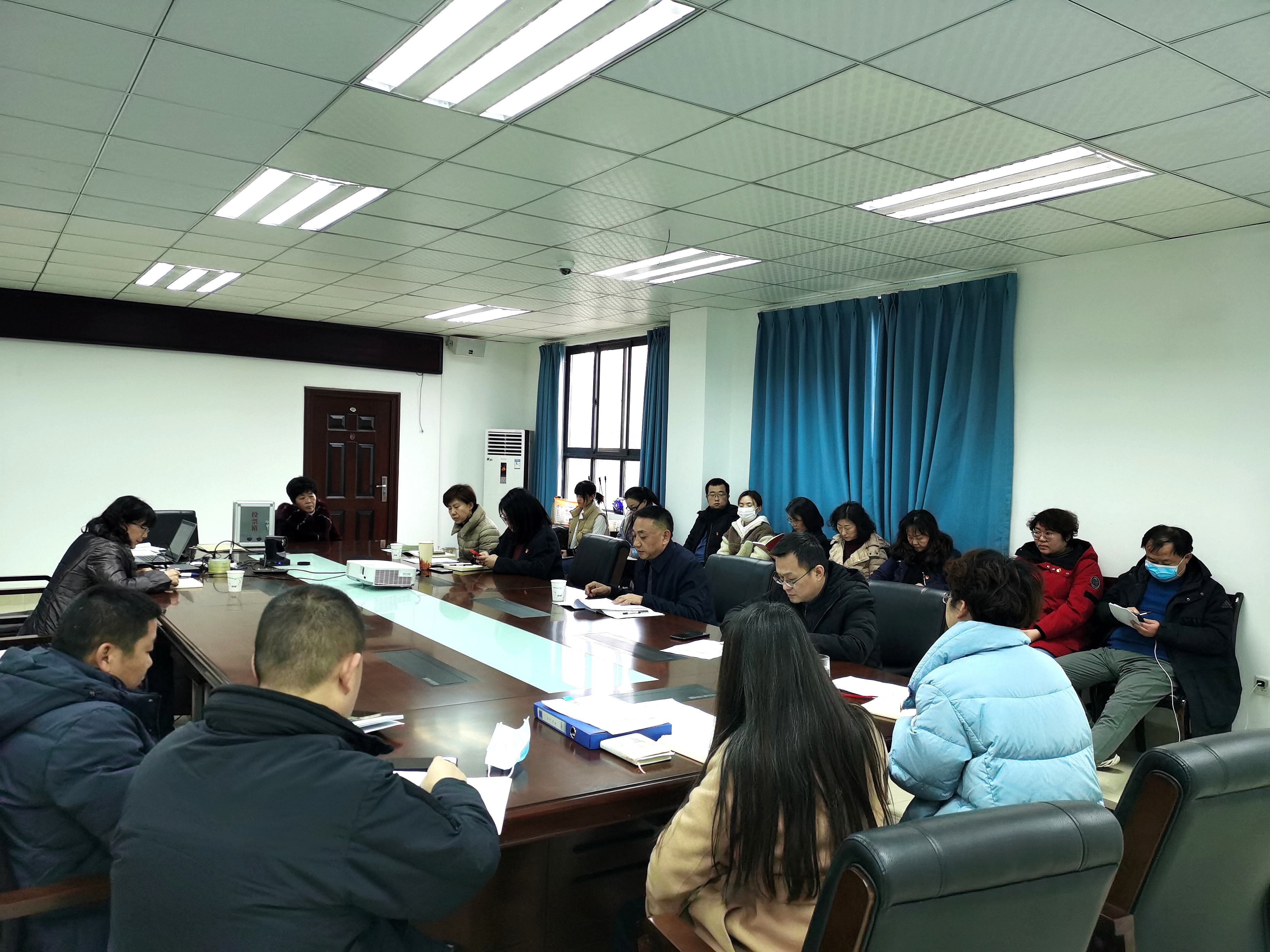 卫生健康与社会保障中心党支部成立大会顺利召开(图1) 卫生健康与社会保障中心党支部成立大会顺利召开(图1)