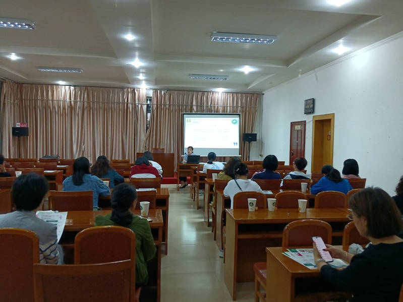 九〇三医院携手材料所工会开展女职工健康科普活动(图1)