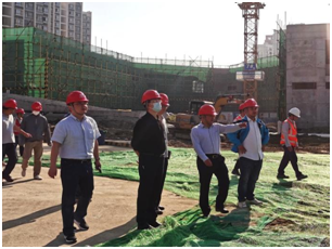 王洋副院长视察中物院春蕾小学建设现场(图11)