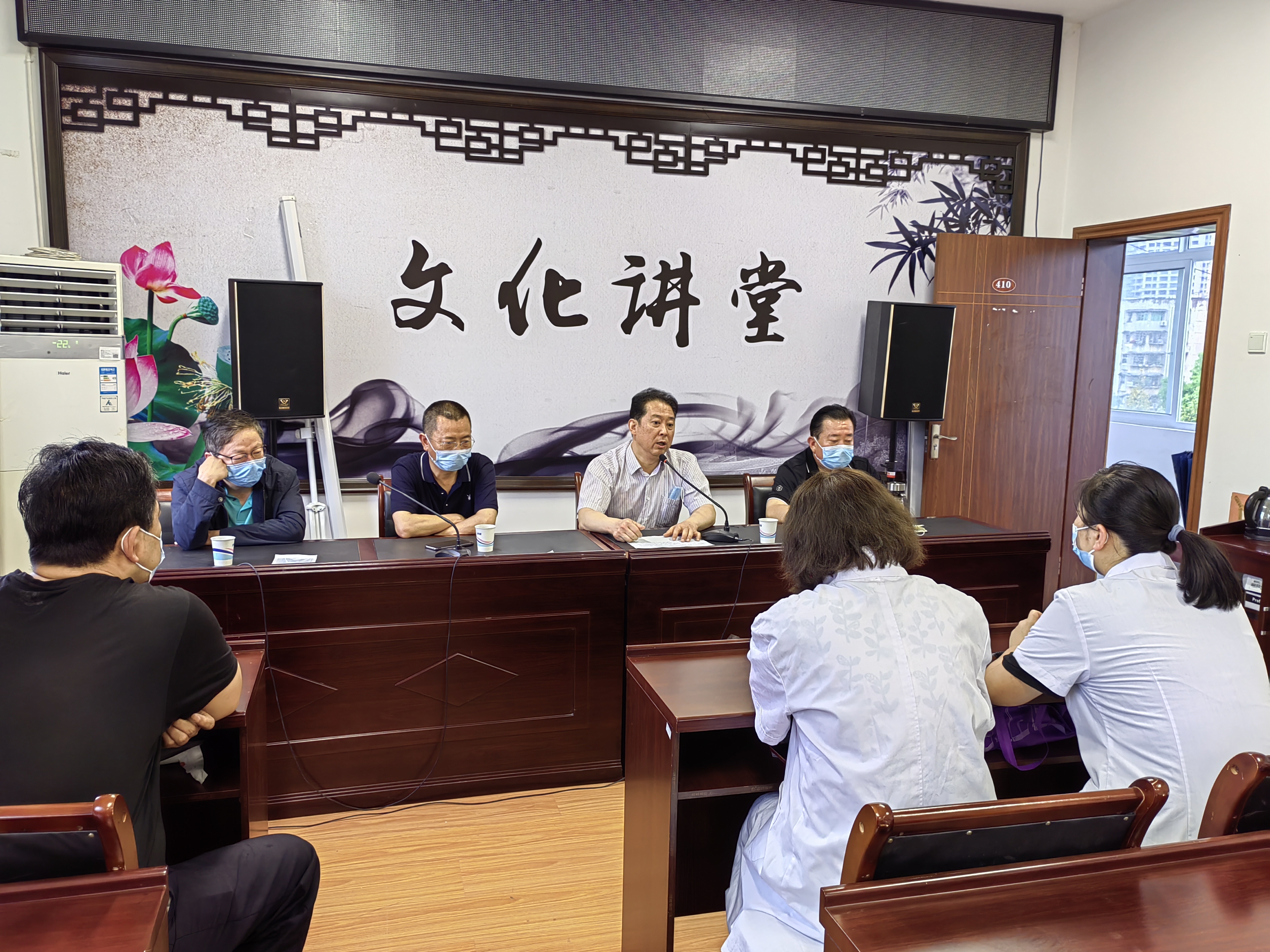 多措并举 全力攻坚---科学城掀起60岁以上老年人疫苗接种攻坚热潮(图13) 多措并举 全力攻坚---科学城掀起60岁以上老年人疫苗接种攻坚热潮(图13)