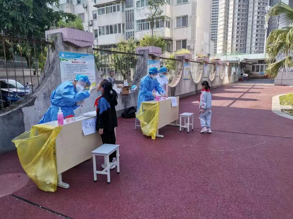 护航科研生产，守护群众健康 九〇三医院圆满完成材料所职工“五一”节后核酸检测工作(图3)