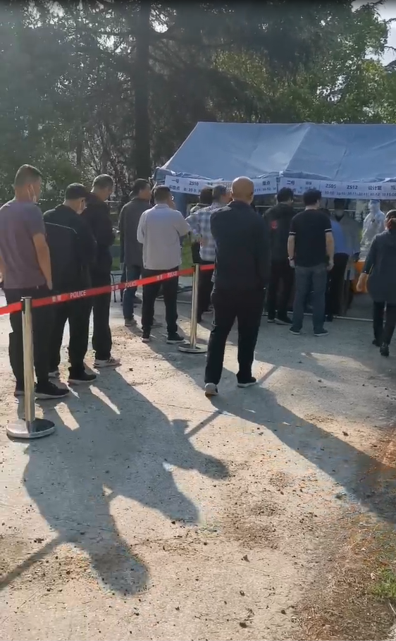 护航科研生产，守护群众健康 九〇三医院圆满完成材料所职工“五一”节后核酸检测工作(图2)