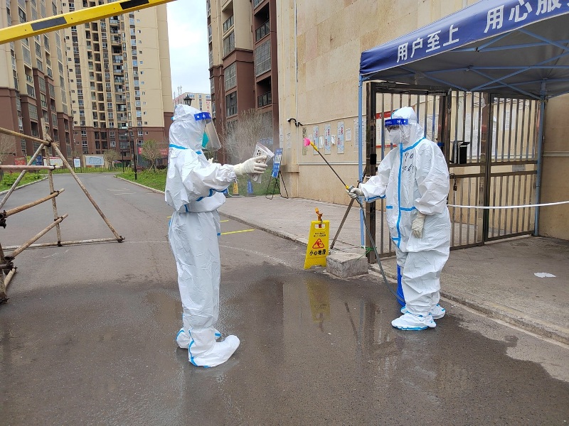 携手同心，“邻”危不惧 九〇三医院援广安核酸采集队驰援邻水抗疫一线(图2)