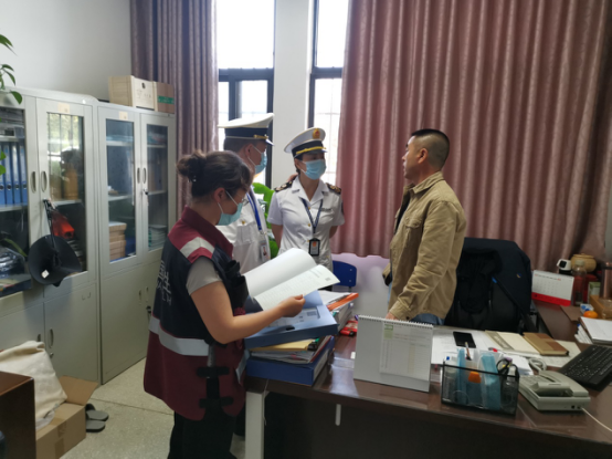 全力护航2022年高中考 ----科学城卫生监督在行动(图3) 全力护航2022年高中考 ----科学城卫生监督在行动(图3)