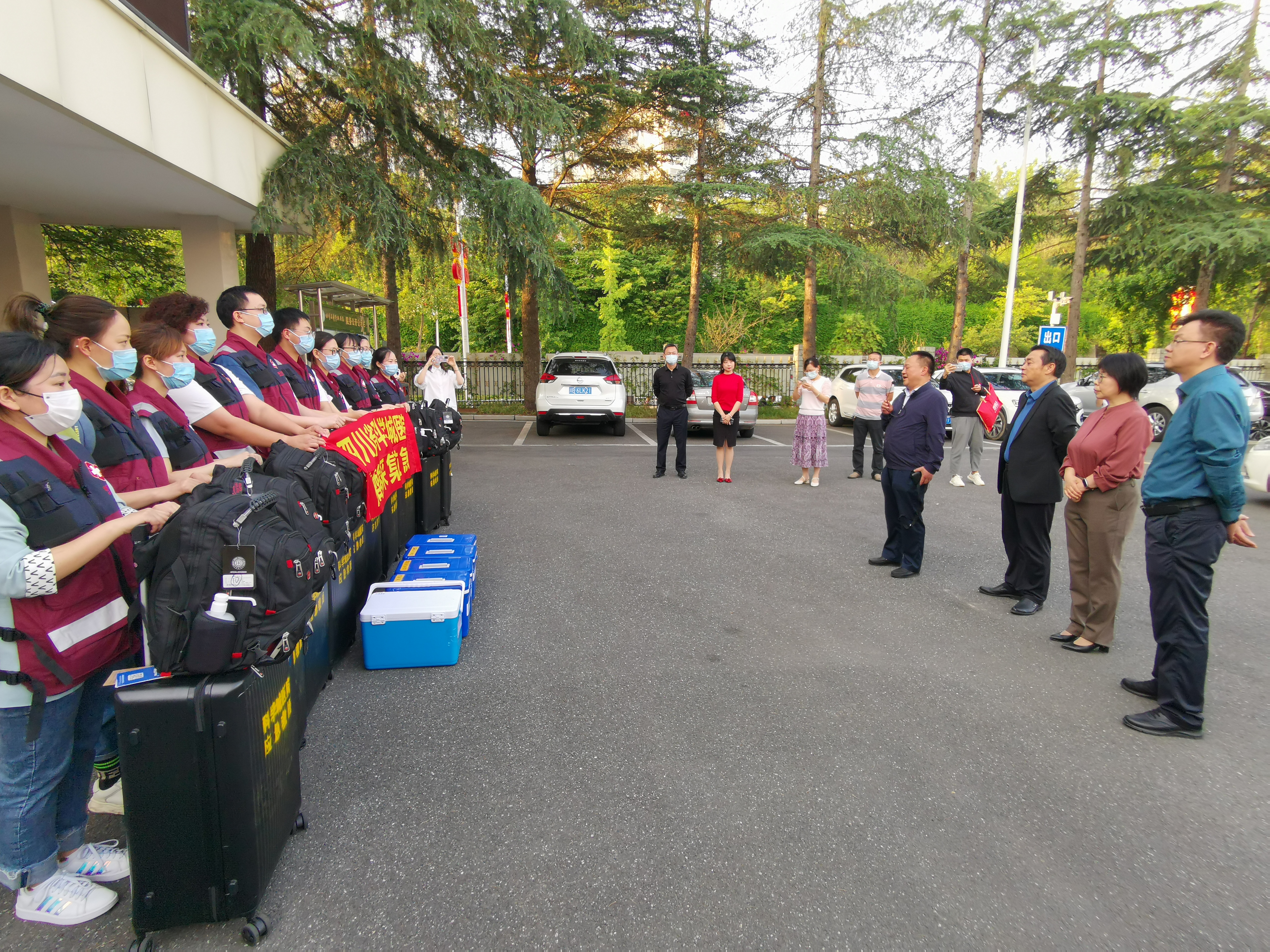 紧急驰援 守望相助--科学城用行动诠释支援广安邻水抗疫初心使命!(图4) 紧急驰援 守望相助--科学城用行动诠释支援广安邻水抗疫初心使命!(图4)