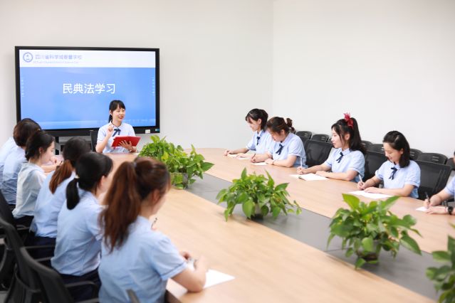 聚焦《民法典》    普法进行时(图1)