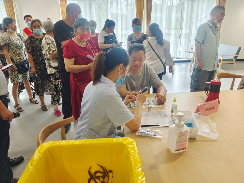 党建服务进社区 义诊活动暖人心 九〇三医院医技党支部开展党建联盟义诊活动(图10)