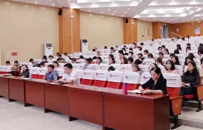 【科一•德育】戮力同心，走进学生生命成长——科一中召开22年春季学期德育工作例会(图1)