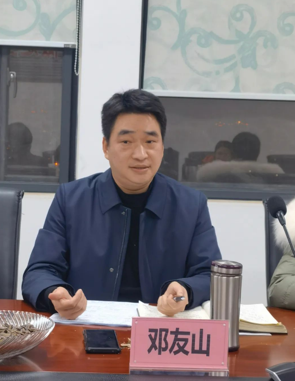 凝聚青春力量 交流共话成长——科学城一中开展2021年青年教师座谈会(图3)