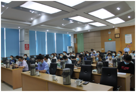 公管部召开新冠疫苗接种工作推进会(图2)
