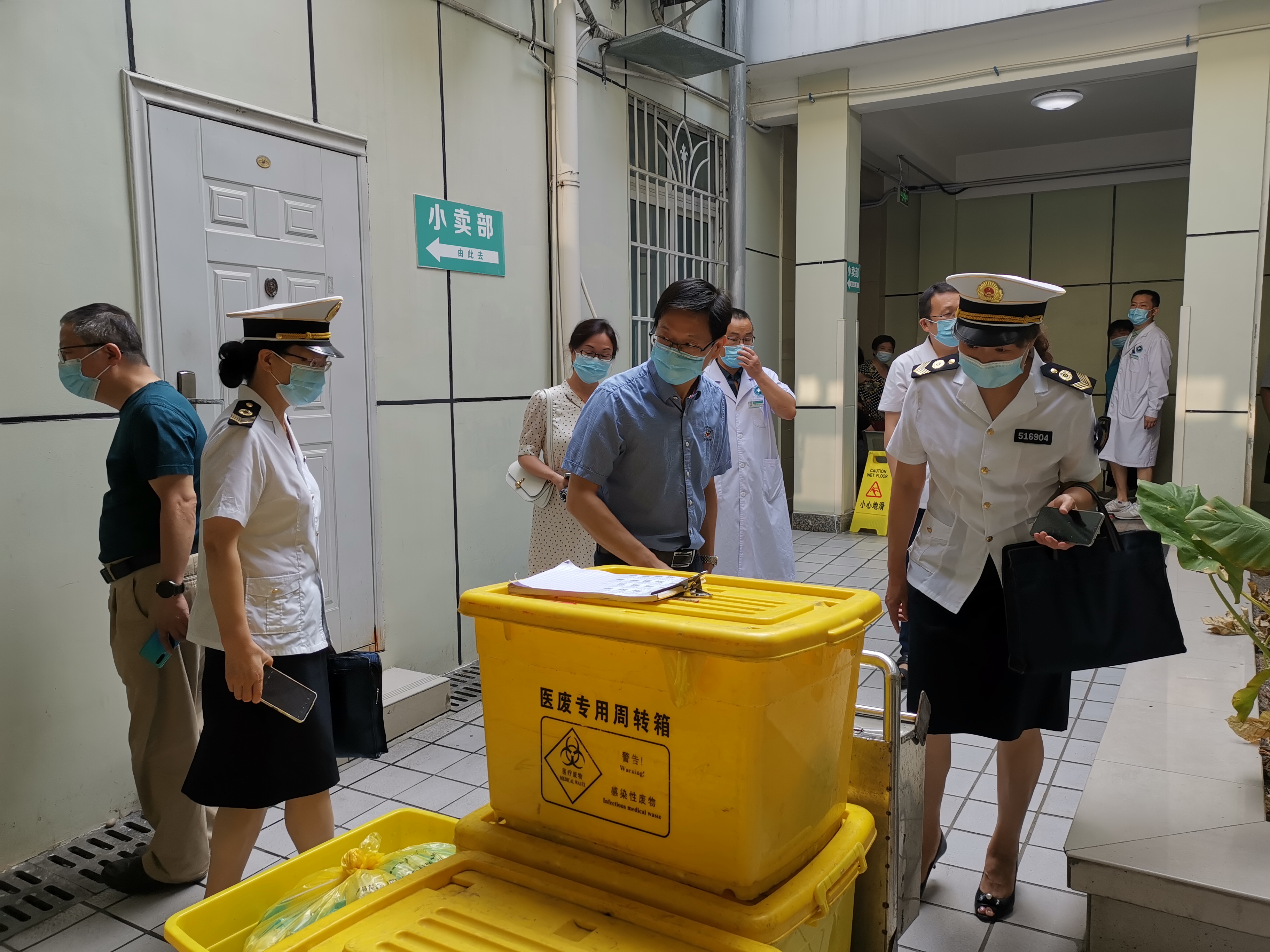 切实扎牢疫情防控网 全面开展疫情防控督查(图2) 切实扎牢疫情防控网 全面开展疫情防控督查(图2)