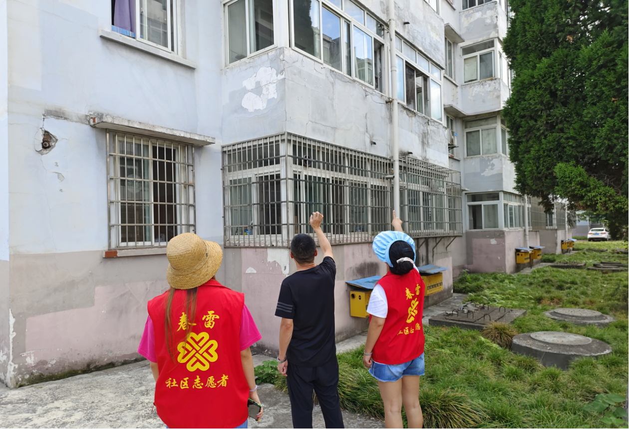 春雷街道开展高温假前安全检查(图5)