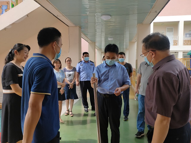心系一线教职工  领导关怀暖人心(图1)
