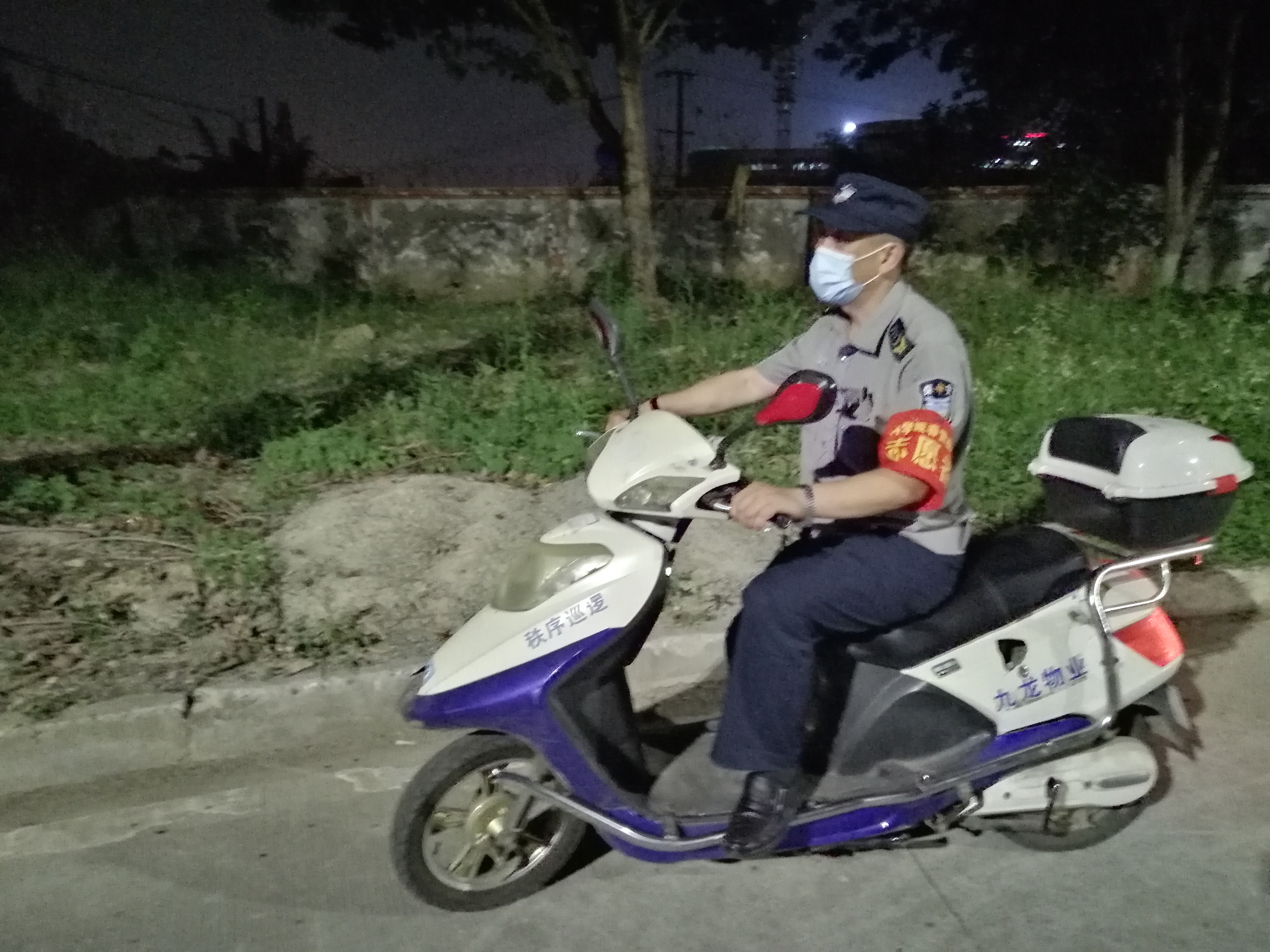 春雷街道组织开展“中元节”巡查行动(图5)