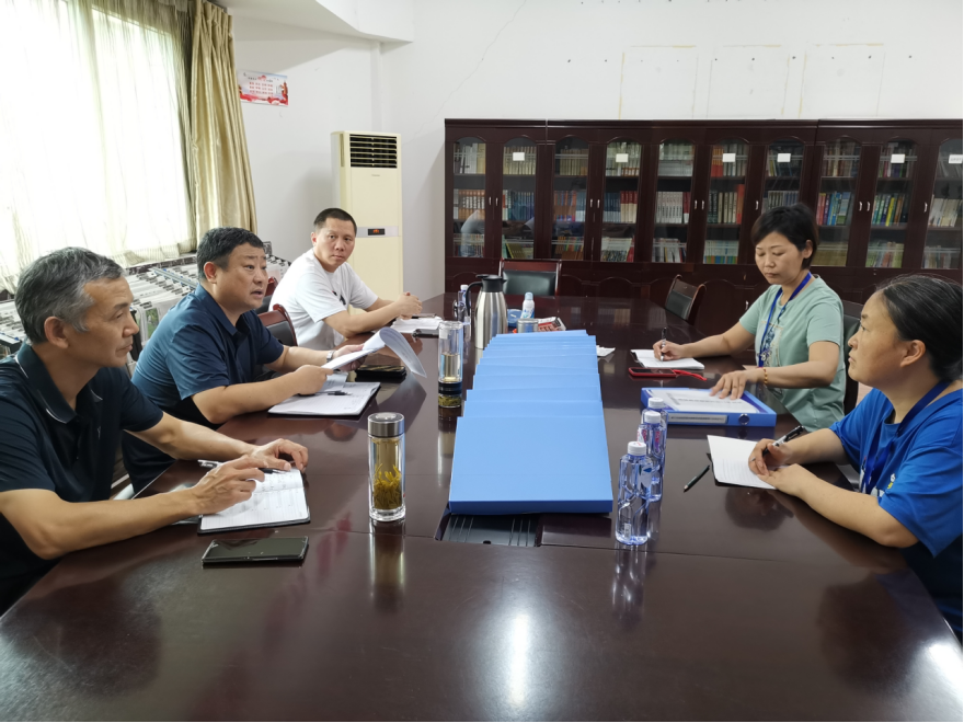 春雷街道检查社区疫情防控工作(图4) 春雷街道检查社区疫情防控工作(图4)