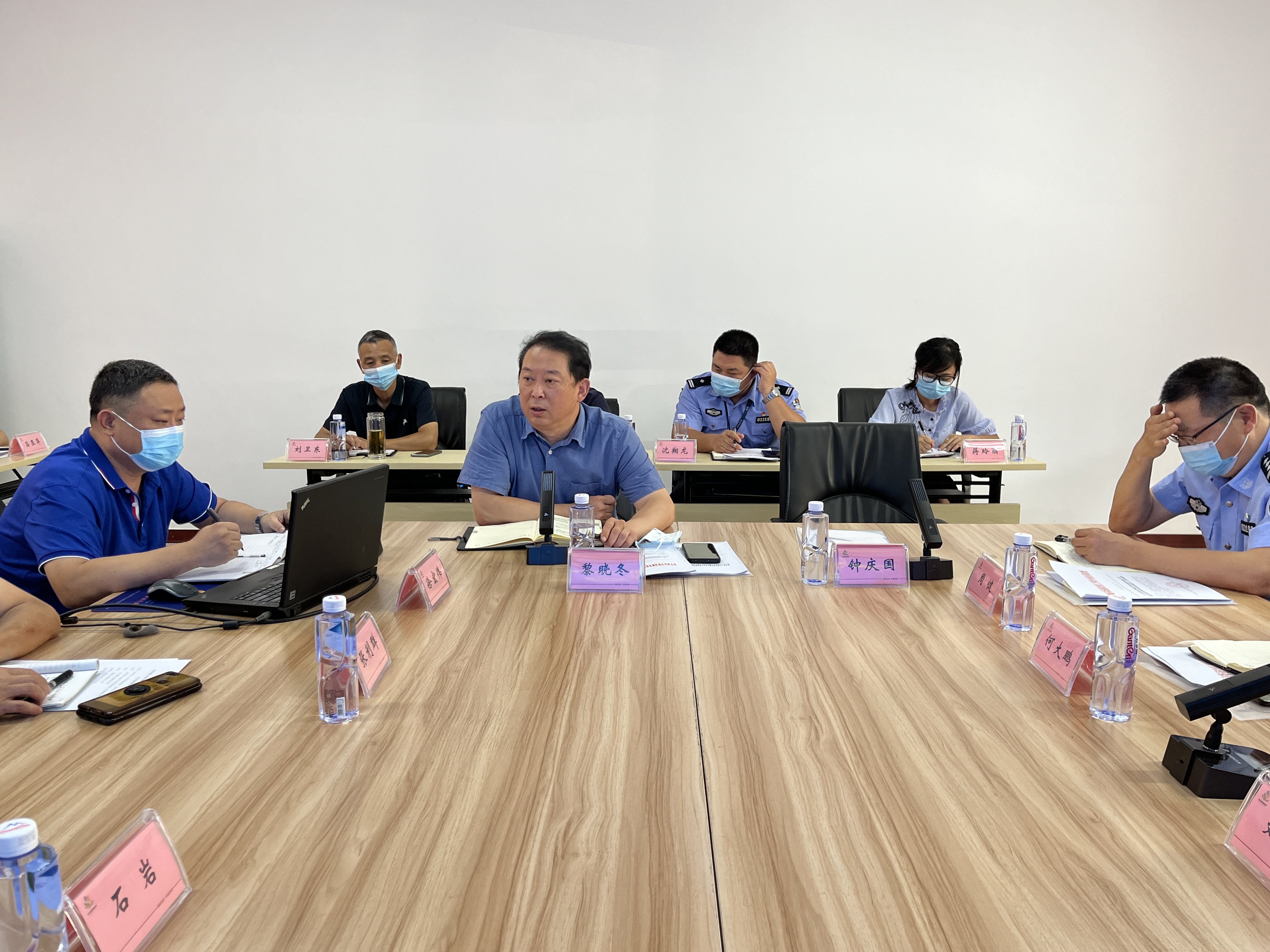 社区防控织召开工作会(图2)