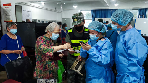 守护家园  冲锋在前——坚守疫情防控第一线(图2)