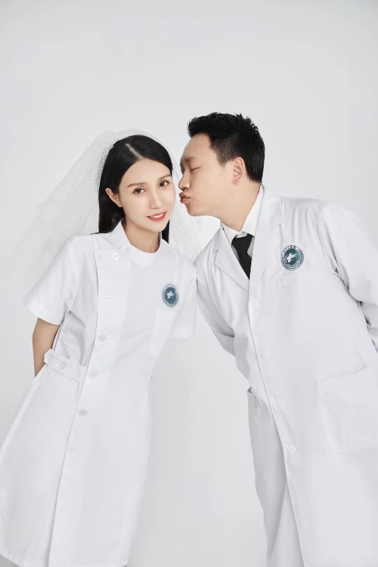 抗疫“夫妻档”——最浪漫的事就是和你一起“并肩作战”(图5)