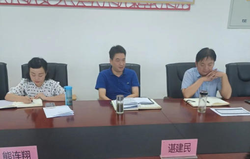 聚势赋能启新程 风好扬帆谱新篇——绵阳市教科所调研科学城一中高三工作(图4)