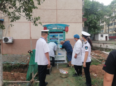 科学城卫生执法监督支队 开展2022年现制现售水专项监督检查 --给辖区现制现售饮用水“体检”(图2) 科学城卫生执法监督支队 开展2022年现制现售水专项监督检查 --给辖区现制现售饮用水“体检”(图2)