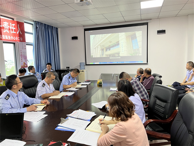 紧盯节点 严控风险(图1) 紧盯节点 严控风险(图1)