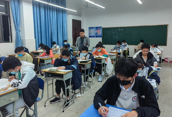 同心战“疫”，我们在行动——静默中的最美科一人(图3)