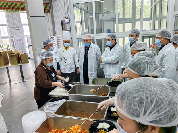 省市场监管局等四部门联合到科学城开展学校食品安全“双随机、一公开”抽查检查(图3)