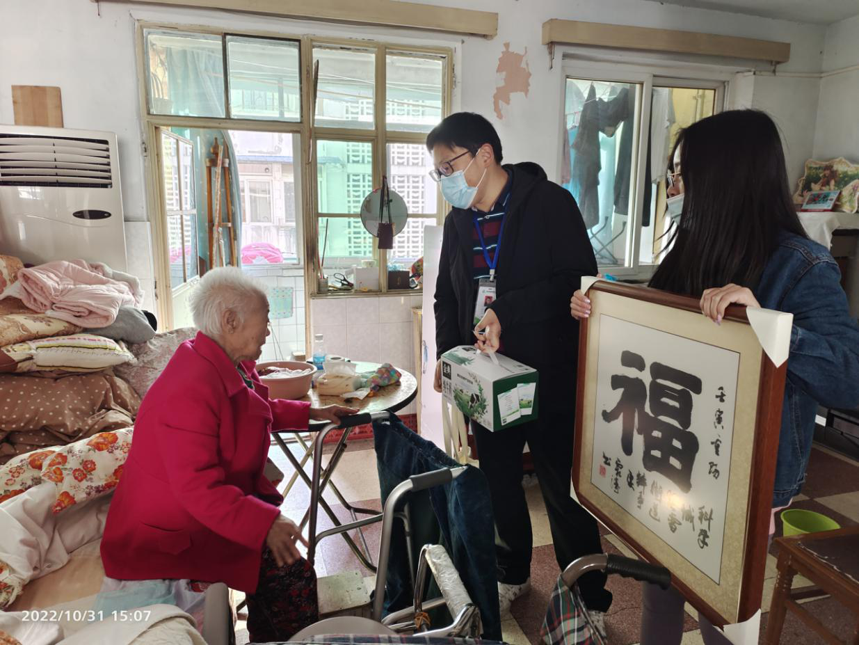 春雷街道组织开展敬老月活动(图5) 春雷街道组织开展敬老月活动(图5)