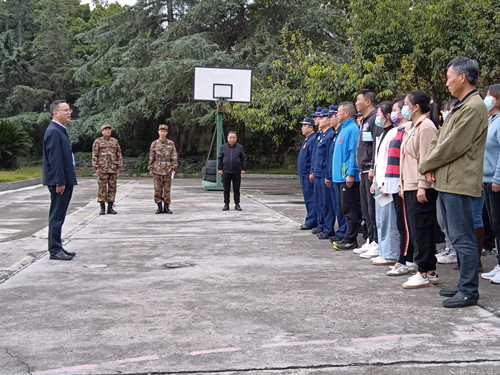 公管部积极开展消防演训活动(图1)