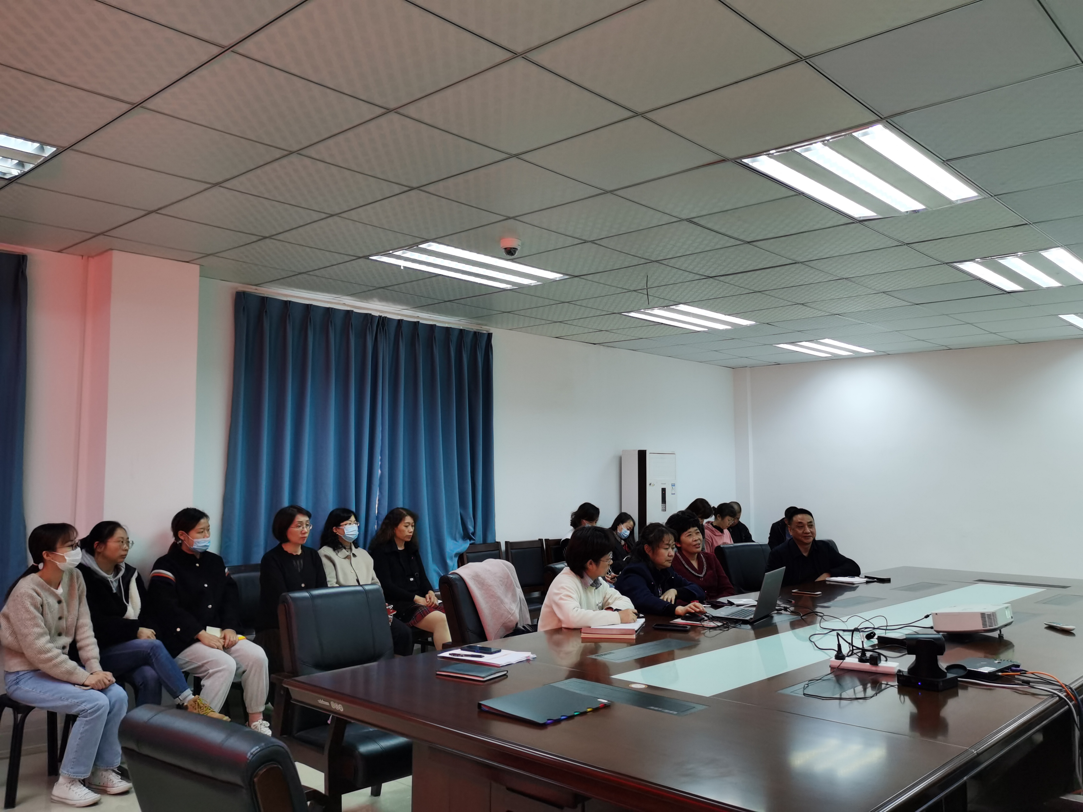 “我是领读人”--党的二十大会议精神学习(图1) “我是领读人”--党的二十大会议精神学习(图1)