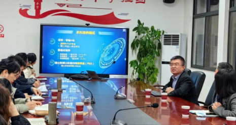 追求卓越，发展共赢——香港科技大学（广州）招生组来我校交流座谈(图3)