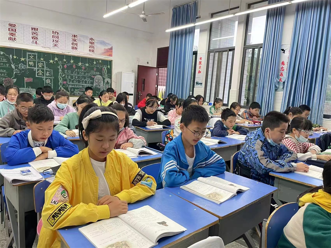 读书，让内心山河壮阔！(图4)