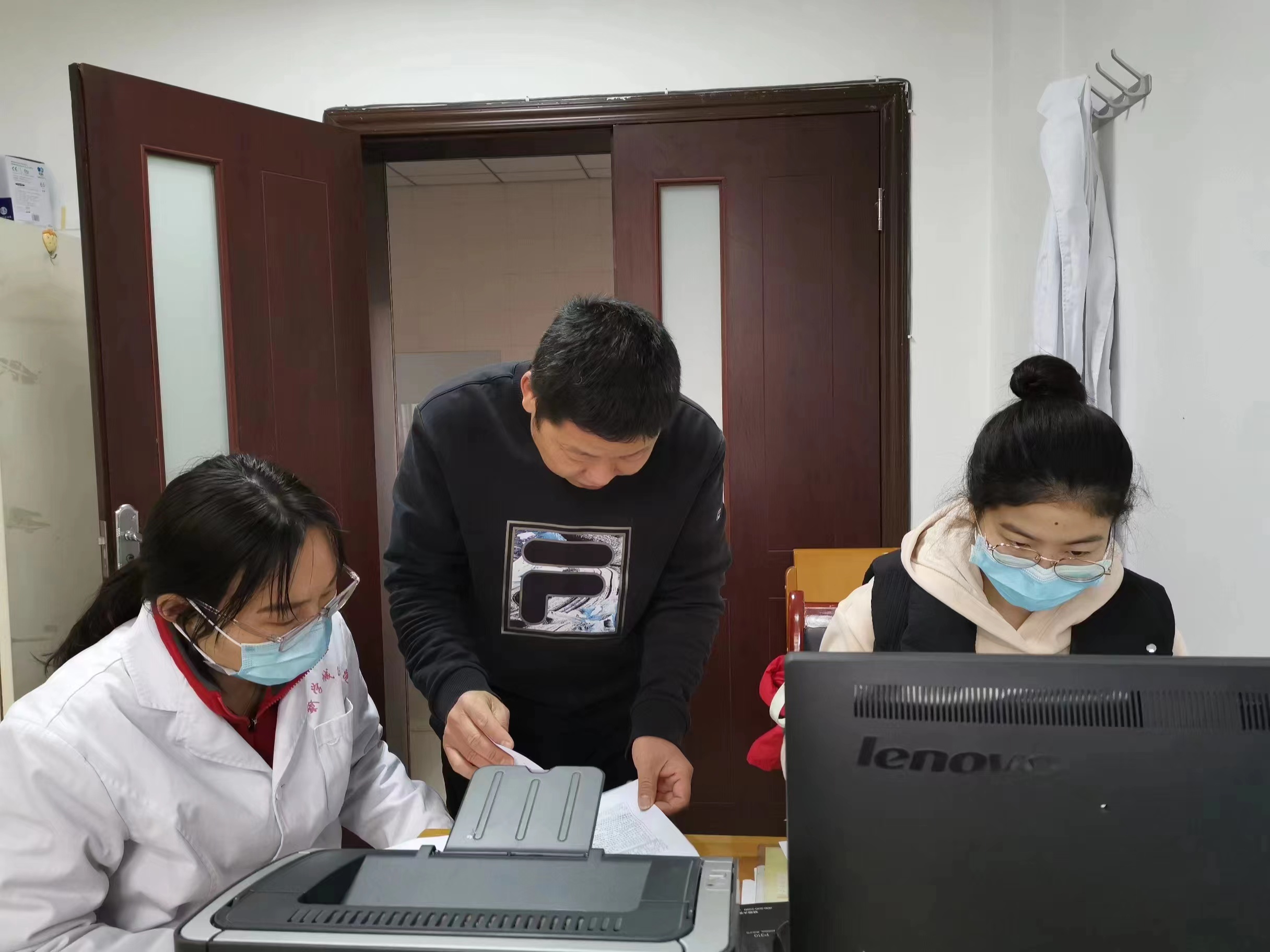 科学城辖区开展2023年一季度严重精神障碍患者复核诊断工作(图3) 科学城辖区开展2023年一季度严重精神障碍患者复核诊断工作(图3)