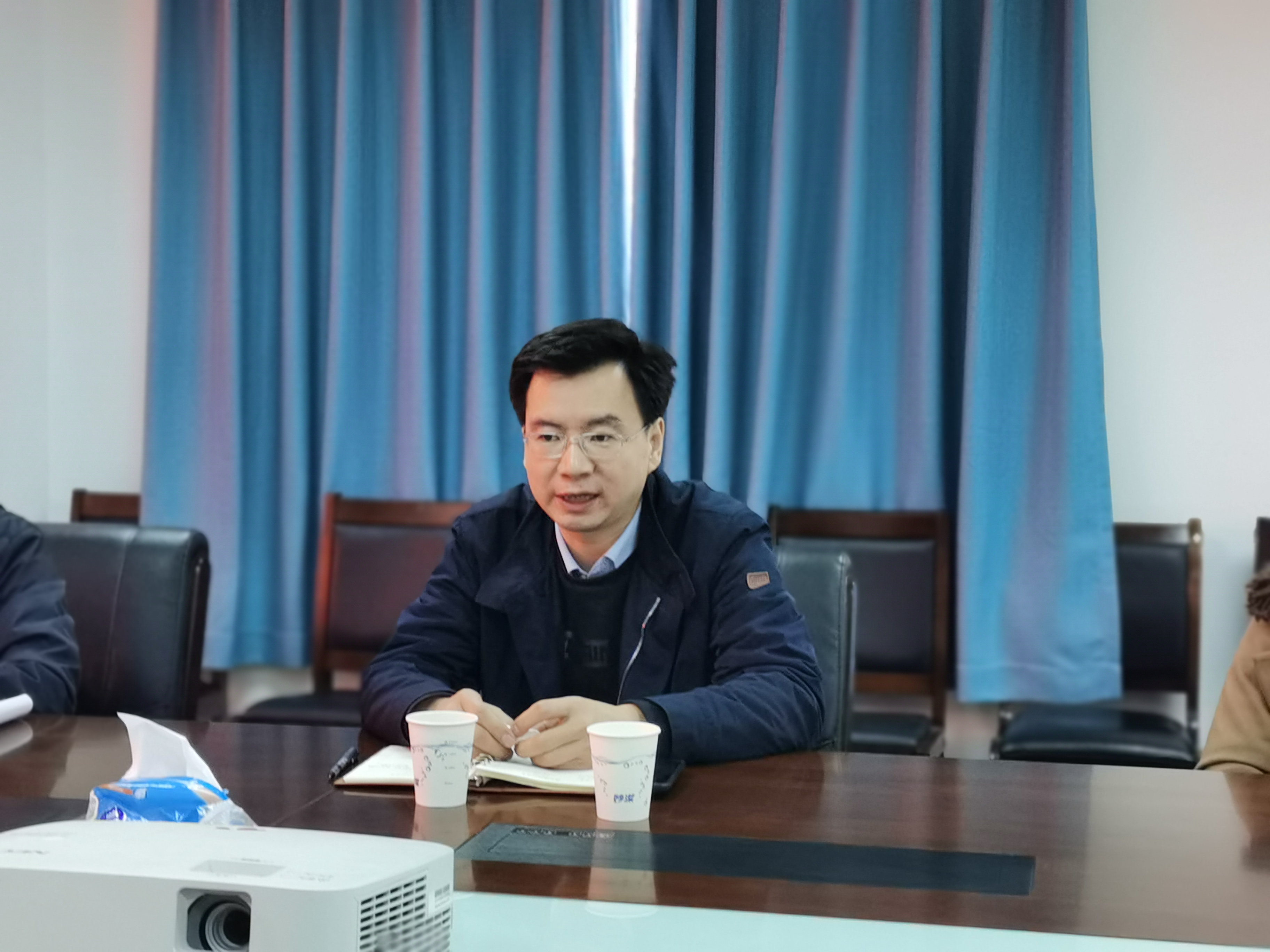 医疗与民政中心党支部召开2022年度组织生活会暨民主评议党员大会(图6) 医疗与民政中心党支部召开2022年度组织生活会暨民主评议党员大会(图6)