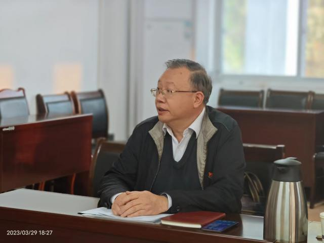 真诚批评帮助   促进问题整改 --教育文化中心党支部召开组织生活会暨民主评议党员活动(图1)