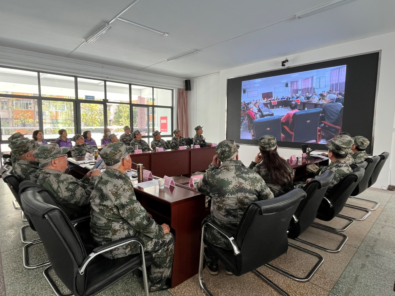 科学城春雷街道退役军人服务站召开2023年红色宣讲和志愿服务专题工作会(图1) 科学城春雷街道退役军人服务站召开2023年红色宣讲和志愿服务专题工作会(图1)