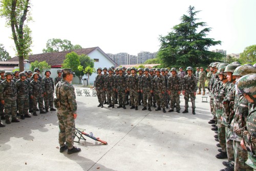 中物院人武部组织基干民兵进行轻武器实弹射击考核(图3)