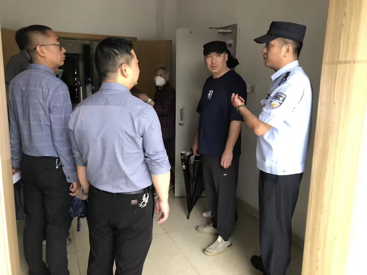 强意识 保安全 科学城卫健委开展消防安全隐患排查(图2) 强意识 保安全 科学城卫健委开展消防安全隐患排查(图2)