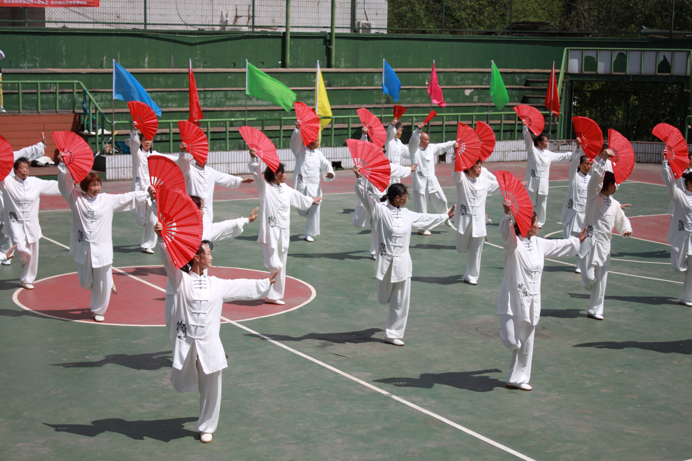 “有爱无碍  乐享运动” ——科学城举办残疾人趣味运动会(图3)