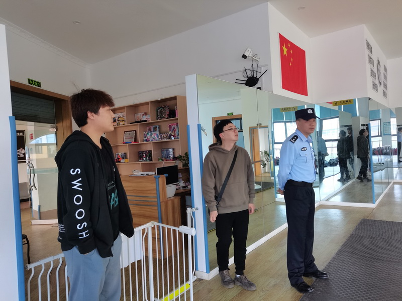 科学城教体局联合多部门开展校园消防安全专项检查(图2)