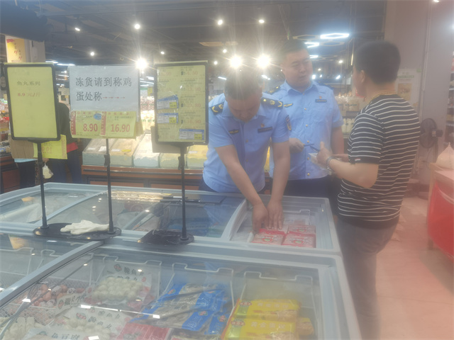 科学城市场监管局开展牛羊肉及其制品专项检查(图1)
