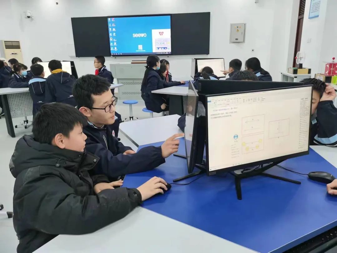 【科一·科技节】学科教室体验，科技引领未来——科技节系列报道（二）(图5)