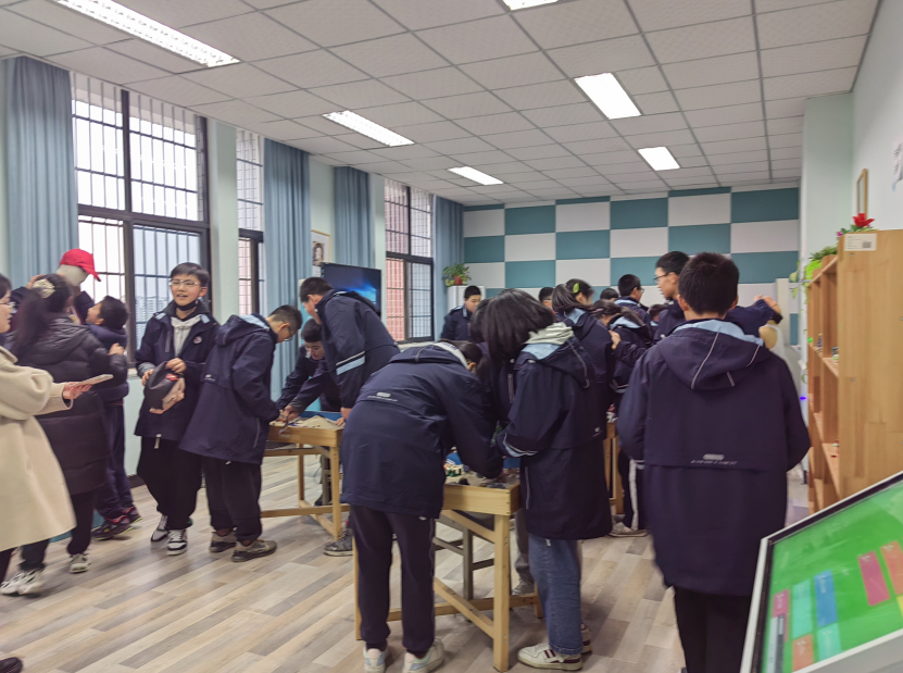 【科一·科技节】学科教室体验，科技引领未来——科技节系列报道（二）(图29)